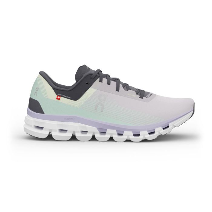 On Cloudflow 4 Damen - Sport Duwe Saulheim