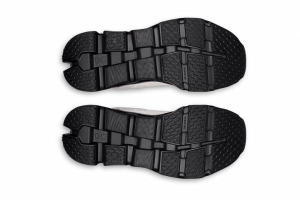 On Cloudflyer 5 Herren Laufschuhe - Sport Duwe Wörrstadt